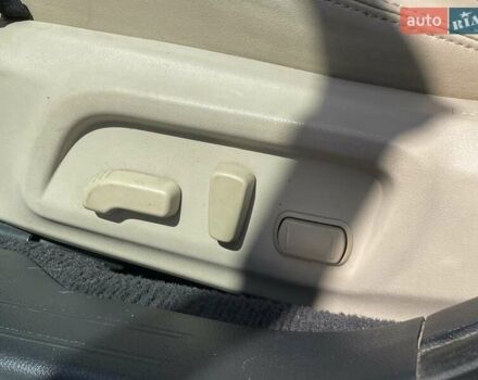 Зелений Субару Аутбек, об'ємом двигуна 2.5 л та пробігом 137 тис. км за 16900 $, фото 22 на Automoto.ua