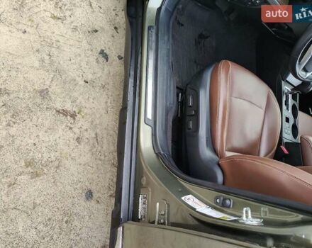 Зелений Субару Аутбек, об'ємом двигуна 2.5 л та пробігом 98 тис. км за 25000 $, фото 7 на Automoto.ua