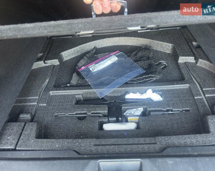 Зелений Субару Аутбек, об'ємом двигуна 2.5 л та пробігом 128 тис. км за 16000 $, фото 11 на Automoto.ua