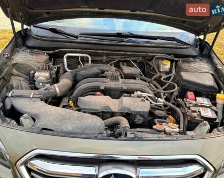 Зелений Субару Аутбек, об'ємом двигуна 2.5 л та пробігом 121 тис. км за 19300 $, фото 23 на Automoto.ua