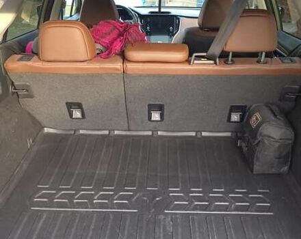 Зелений Субару Аутбек, об'ємом двигуна 2.39 л та пробігом 63 тис. км за 30200 $, фото 5 на Automoto.ua