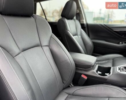 Зелений Субару Аутбек, об'ємом двигуна 2.5 л та пробігом 30 тис. км за 30000 $, фото 11 на Automoto.ua