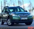 Зелений Субару Аутбек, об'ємом двигуна 2.5 л та пробігом 290 тис. км за 8200 $, фото 1 на Automoto.ua