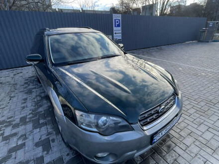 Зеленый Субару Аутбек, объемом двигателя 3 л и пробегом 307 тыс. км за 6400 $, фото 1 на Automoto.ua