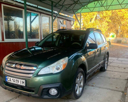 Зеленый Субару Аутбек, объемом двигателя 2.46 л и пробегом 247 тыс. км за 9000 $, фото 1 на Automoto.ua