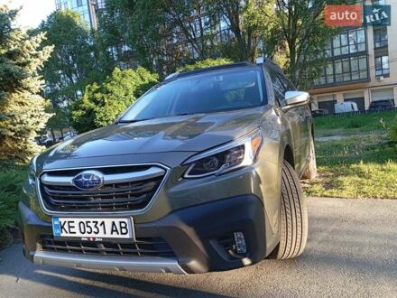 Зелений Субару Аутбек, об'ємом двигуна 2.4 л та пробігом 28 тис. км за 31820 $, фото 1 на Automoto.ua