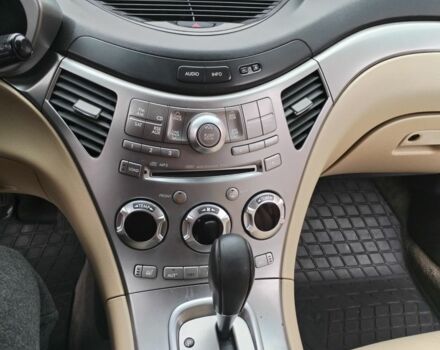 Бежевий Субару Трібека, об'ємом двигуна 3 л та пробігом 229 тис. км за 6900 $, фото 19 на Automoto.ua