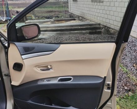 Бежевий Субару Трібека, об'ємом двигуна 3 л та пробігом 229 тис. км за 6900 $, фото 9 на Automoto.ua