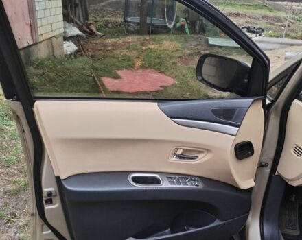 Бежевий Субару Трібека, об'ємом двигуна 3 л та пробігом 229 тис. км за 6900 $, фото 15 на Automoto.ua