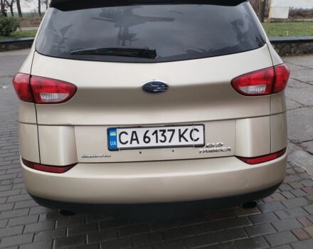 Бежевий Субару Трібека, об'ємом двигуна 3 л та пробігом 229 тис. км за 6900 $, фото 2 на Automoto.ua