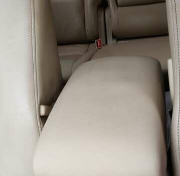 Бежевый Субару Трибека, объемом двигателя 3 л и пробегом 265 тыс. км за 5500 $, фото 9 на Automoto.ua