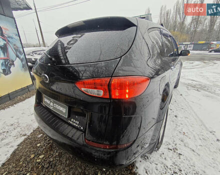 Чорний Субару Трібека, об'ємом двигуна 3 л та пробігом 356 тис. км за 5450 $, фото 5 на Automoto.ua