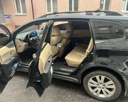 Чорний Субару Трібека, об'ємом двигуна 3.6 л та пробігом 235 тис. км за 8200 $, фото 5 на Automoto.ua