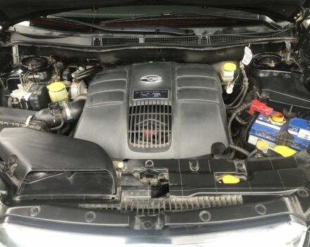 Черный Субару Трибека, объемом двигателя 3.6 л и пробегом 180 тыс. км за 9600 $, фото 5 на Automoto.ua