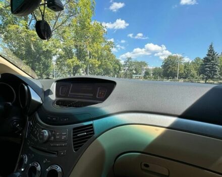 Красный Субару Трибека, объемом двигателя 3 л и пробегом 173 тыс. км за 8000 $, фото 5 на Automoto.ua