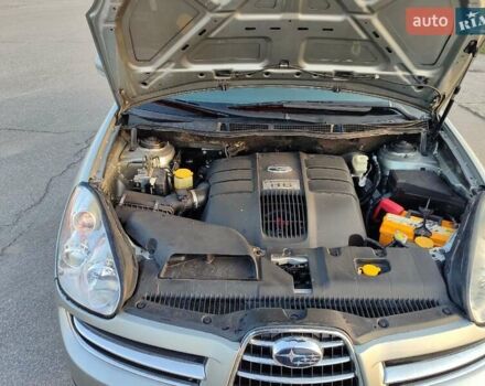 Серый Субару Трибека, объемом двигателя 3 л и пробегом 195 тыс. км за 7000 $, фото 7 на Automoto.ua
