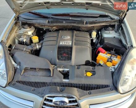 Серый Субару Трибека, объемом двигателя 3 л и пробегом 195 тыс. км за 7000 $, фото 4 на Automoto.ua