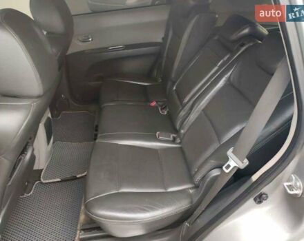 Сірий Субару Трібека, об'ємом двигуна 3 л та пробігом 239 тис. км за 4750 $, фото 33 на Automoto.ua