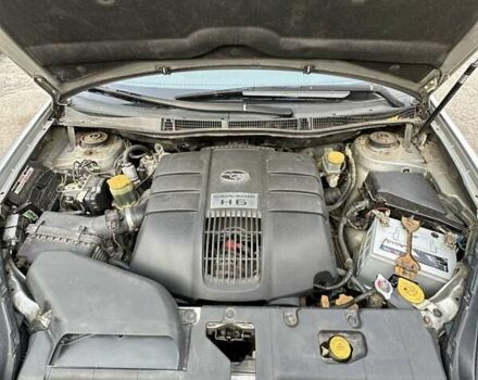 Сірий Субару Трібека, об'ємом двигуна 3 л та пробігом 226 тис. км за 6000 $, фото 29 на Automoto.ua