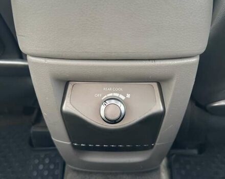 Сірий Субару Трібека, об'ємом двигуна 3 л та пробігом 226 тис. км за 6000 $, фото 19 на Automoto.ua