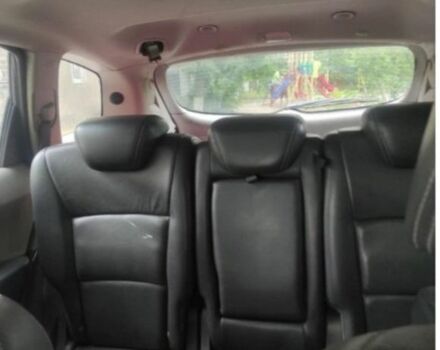 Серый Субару Трибека, объемом двигателя 3.6 л и пробегом 178 тыс. км за 6200 $, фото 3 на Automoto.ua