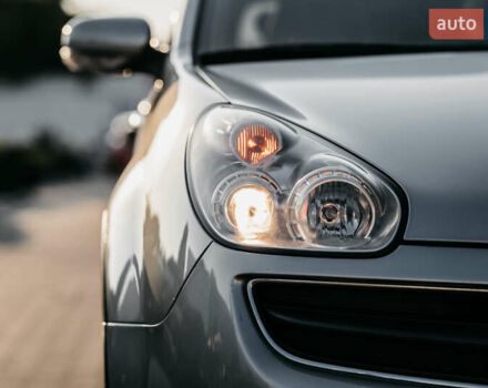 Сірий Субару Трібека, об'ємом двигуна 3 л та пробігом 122 тис. км за 8700 $, фото 5 на Automoto.ua