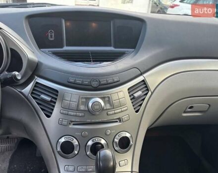 Серый Субару Трибека, объемом двигателя 3 л и пробегом 74 тыс. км за 6964 $, фото 8 на Automoto.ua