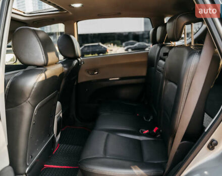 Серый Субару Трибека, объемом двигателя 3 л и пробегом 122 тыс. км за 8700 $, фото 32 на Automoto.ua