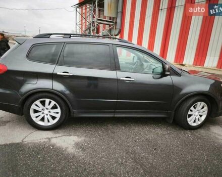 Серый Субару Трибека, объемом двигателя 3.6 л и пробегом 257 тыс. км за 8500 $, фото 4 на Automoto.ua