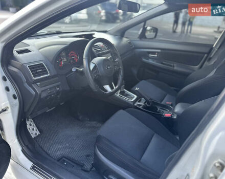 Белый Субару ВРХ, объемом двигателя 2 л и пробегом 146 тыс. км за 12999 $, фото 10 на Automoto.ua