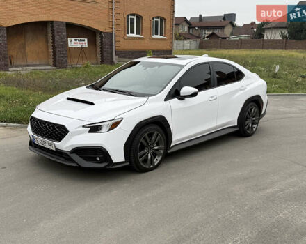 Белый Субару ВРХ, объемом двигателя 2.39 л и пробегом 59 тыс. км за 25000 $, фото 1 на Automoto.ua