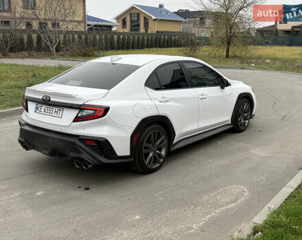 Белый Субару ВРХ, объемом двигателя 2.39 л и пробегом 59 тыс. км за 25000 $, фото 3 на Automoto.ua