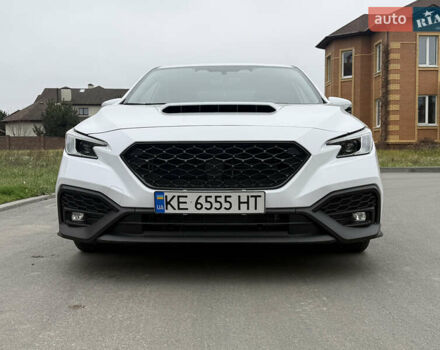 Белый Субару ВРХ, объемом двигателя 2.39 л и пробегом 59 тыс. км за 25000 $, фото 2 на Automoto.ua