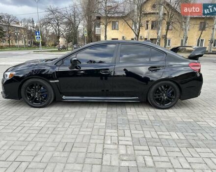 Черный Субару ВРХ, объемом двигателя 1.99 л и пробегом 127 тыс. км за 16000 $, фото 5 на Automoto.ua