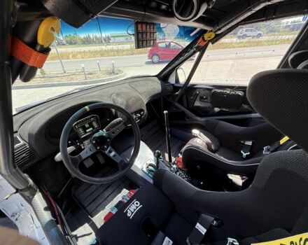 Білий Субару ХТ, об'ємом двигуна 2 л та пробігом 10 тис. км за 60000 $, фото 2 на Automoto.ua