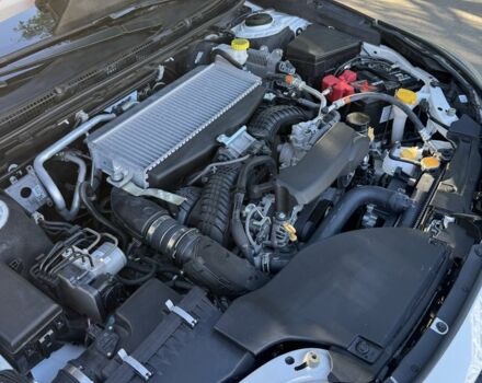 Белый Субару ХТ, объемом двигателя 2.4 л и пробегом 20 тыс. км за 26599 $, фото 3 на Automoto.ua