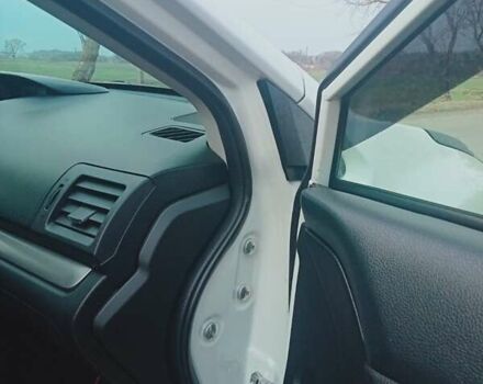 Білий Субару ХВ, об'ємом двигуна 2 л та пробігом 250 тис. км за 8800 $, фото 41 на Automoto.ua