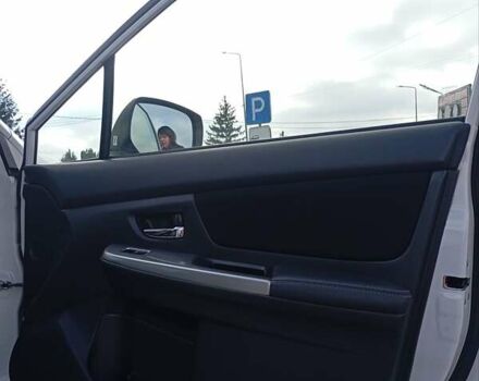 Белый Субару ХВ, объемом двигателя 2 л и пробегом 72 тыс. км за 14500 $, фото 2 на Automoto.ua