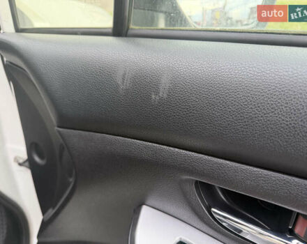 Білий Субару ХВ, об'ємом двигуна 1.6 л та пробігом 174 тис. км за 9500 $, фото 23 на Automoto.ua