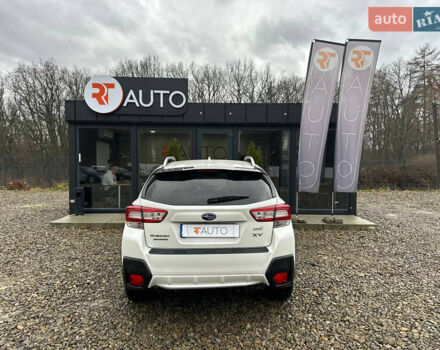 Білий Субару ХВ, об'ємом двигуна 2 л та пробігом 134 тис. км за 16500 $, фото 3 на Automoto.ua