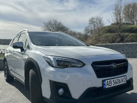 Білий Субару ХВ, об'ємом двигуна 2 л та пробігом 173 тис. км за 18000 $, фото 1 на Automoto.ua