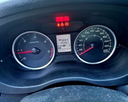 Черный Субару ХВ, объемом двигателя 2 л и пробегом 216 тыс. км за 8000 $, фото 4 на Automoto.ua