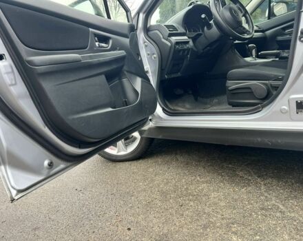 Сірий Субару ХВ, об'ємом двигуна 2 л та пробігом 287 тис. км за 11122 $, фото 6 на Automoto.ua