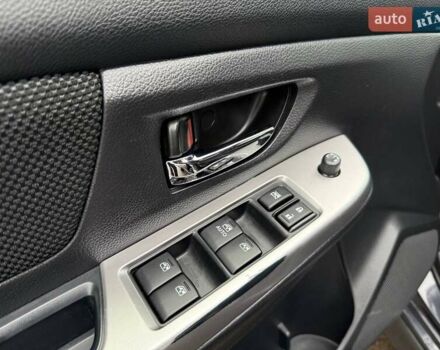 Серый Субару ХВ, объемом двигателя 2 л и пробегом 153 тыс. км за 15490 $, фото 14 на Automoto.ua