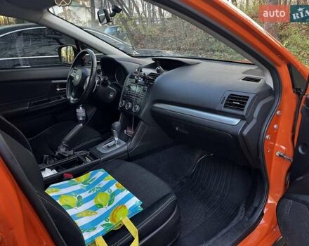 Помаранчевий Субару ХВ, об'ємом двигуна 2 л та пробігом 179 тис. км за 10000 $, фото 6 на Automoto.ua