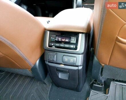 Субару Ascent 2018 в Киеве на Automoto.ua Белый Субару Ascent, объемом двигателя 2.39 л и пробегом 99 тыс. км за 26500 $, фото 15 на Automoto.ua