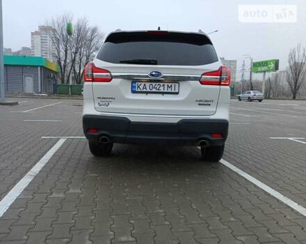 Субару Ascent 2018 в Киеве на Automoto.ua Белый Субару Ascent, объемом двигателя 2.39 л и пробегом 99 тыс. км за 26500 $, фото 5 на Automoto.ua