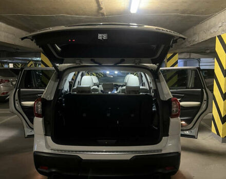 Белый Субару Ascent, объемом двигателя 2.39 л и пробегом 90 тыс. км за 24200 $, фото 7 на Automoto.ua