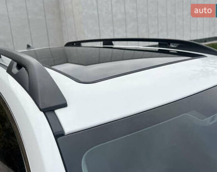 Білий Субару Ascent, об'ємом двигуна 2.38 л та пробігом 46 тис. км за 23700 $, фото 6 на Automoto.ua