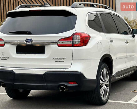 Білий Субару Ascent, об'ємом двигуна 2.38 л та пробігом 46 тис. км за 23700 $, фото 5 на Automoto.ua